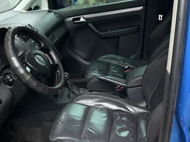 Синий Фольксваген Туран, объемом двигателя 0 л и пробегом 280 тыс. км за 1750 $, фото 13 на Automoto.ua