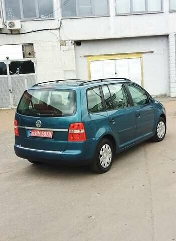 Синий Фольксваген Туран, объемом двигателя 1.6 л и пробегом 180 тыс. км за 6500 $, фото 3 на Automoto.ua