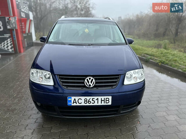Синий Фольксваген Туран, объемом двигателя 1.97 л и пробегом 469 тыс. км за 3999 $, фото 10 на Automoto.ua