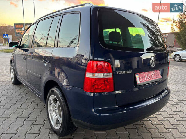 Синий Фольксваген Туран, объемом двигателя 1.6 л и пробегом 251 тыс. км за 6700 $, фото 53 на Automoto.ua