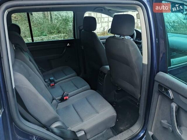 Синий Фольксваген Туран, объемом двигателя 1.6 л и пробегом 223 тыс. км за 6200 $, фото 23 на Automoto.ua