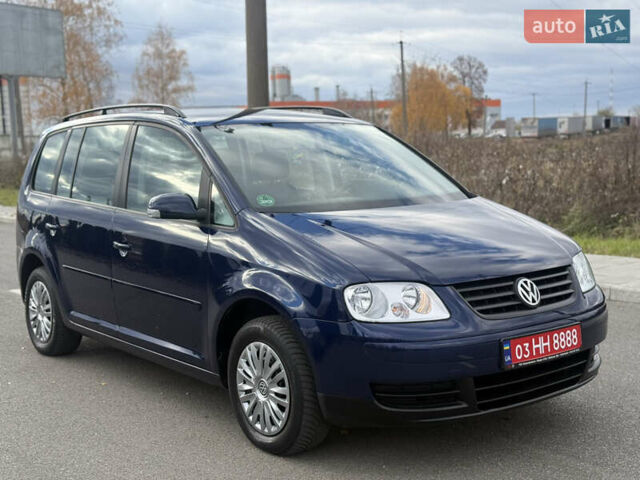 Синій Фольксваген Туран, об'ємом двигуна 1.6 л та пробігом 221 тис. км за 6200 $, фото 8 на Automoto.ua