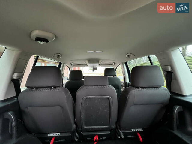 Синий Фольксваген Туран, объемом двигателя 0 л и пробегом 278 тыс. км за 6100 $, фото 16 на Automoto.ua