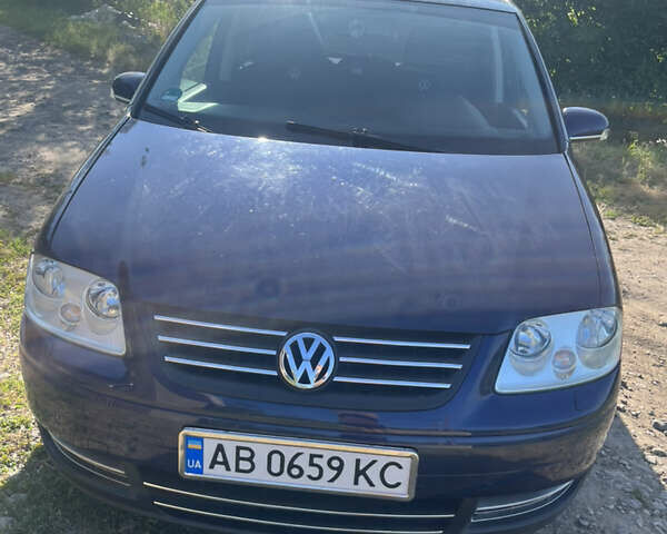 Синій Фольксваген Туран, об'ємом двигуна 1.6 л та пробігом 210 тис. км за 5700 $, фото 6 на Automoto.ua