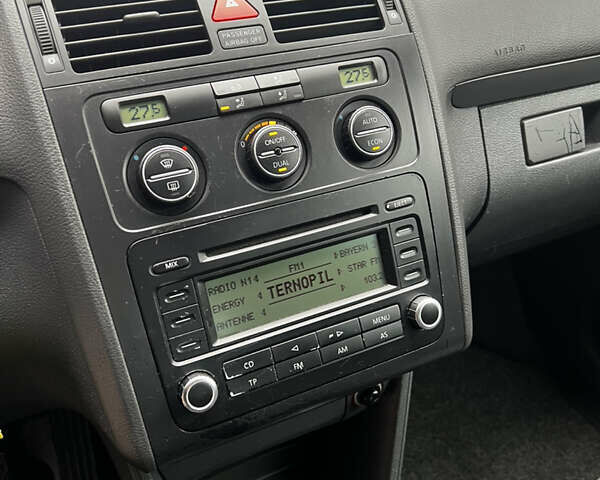 Синий Фольксваген Туран, объемом двигателя 0 л и пробегом 278 тыс. км за 6100 $, фото 21 на Automoto.ua