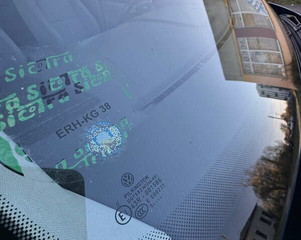 Синий Фольксваген Туран, объемом двигателя 2 л и пробегом 207 тыс. км за 6499 $, фото 33 на Automoto.ua