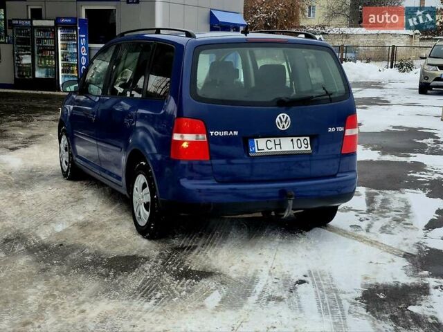 Синий Фольксваген Туран, объемом двигателя 2 л и пробегом 350 тыс. км за 2450 $, фото 2 на Automoto.ua