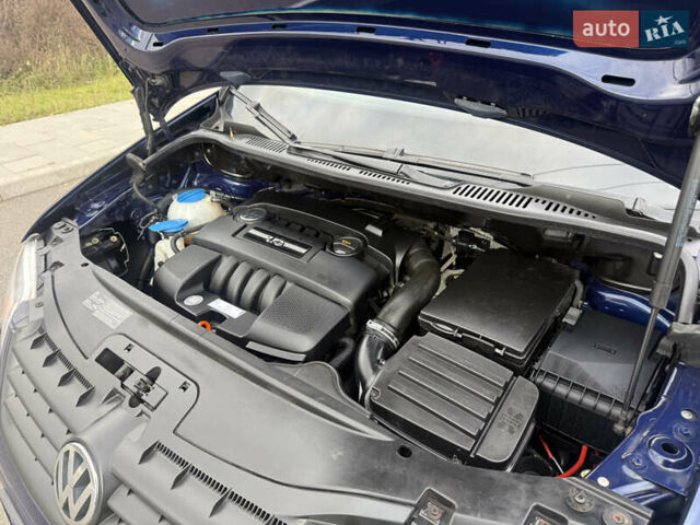 Синій Фольксваген Туран, об'ємом двигуна 1.6 л та пробігом 221 тис. км за 6200 $, фото 30 на Automoto.ua