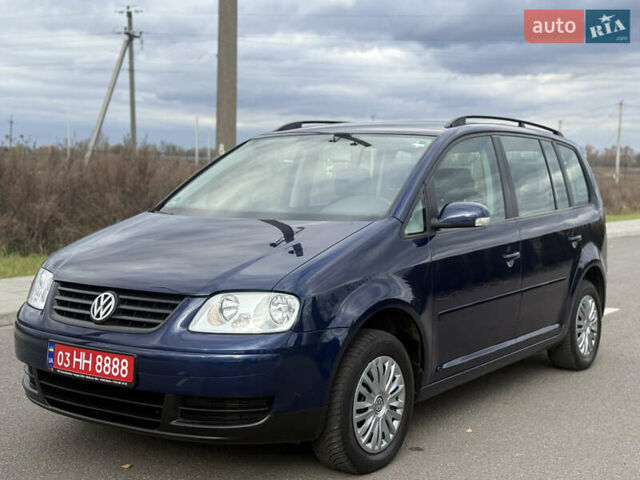 Синій Фольксваген Туран, об'ємом двигуна 1.6 л та пробігом 221 тис. км за 6200 $, фото 9 на Automoto.ua