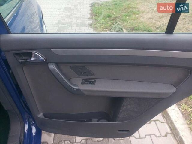 Синий Фольксваген Туран, объемом двигателя 1.6 л и пробегом 189 тыс. км за 6850 $, фото 22 на Automoto.ua