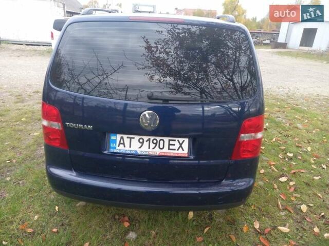 Синий Фольксваген Туран, объемом двигателя 1.6 л и пробегом 283 тыс. км за 6100 $, фото 10 на Automoto.ua