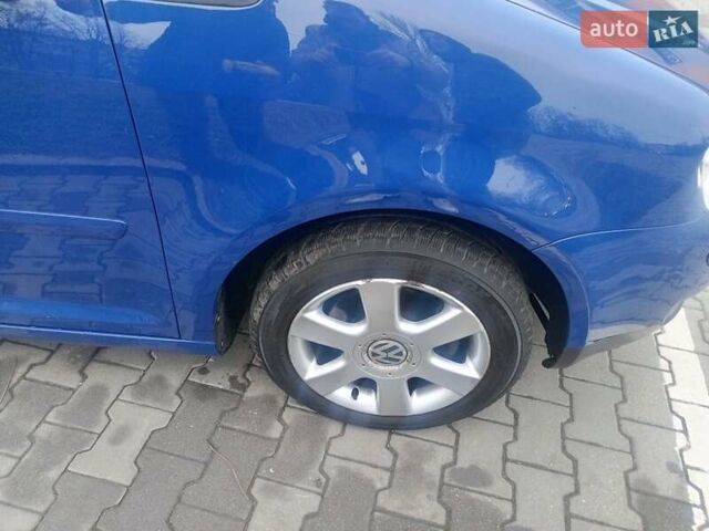 Синий Фольксваген Туран, объемом двигателя 1.6 л и пробегом 189 тыс. км за 6850 $, фото 10 на Automoto.ua