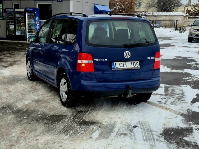 Синий Фольксваген Туран, объемом двигателя 2 л и пробегом 234 тыс. км за 2450 $, фото 2 на Automoto.ua
