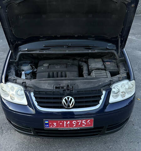 Синій Фольксваген Туран, об'ємом двигуна 1.6 л та пробігом 282 тис. км за 6500 $, фото 46 на Automoto.ua