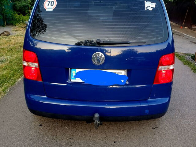 Синій Фольксваген Туран, об'ємом двигуна 1.9 л та пробігом 273 тис. км за 5700 $, фото 6 на Automoto.ua