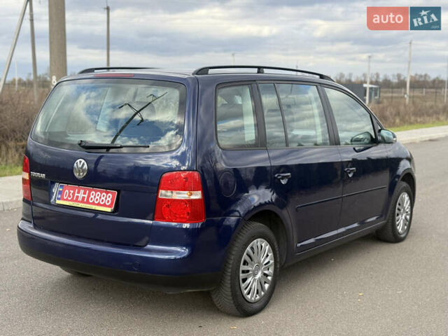 Синій Фольксваген Туран, об'ємом двигуна 1.6 л та пробігом 221 тис. км за 6200 $, фото 13 на Automoto.ua