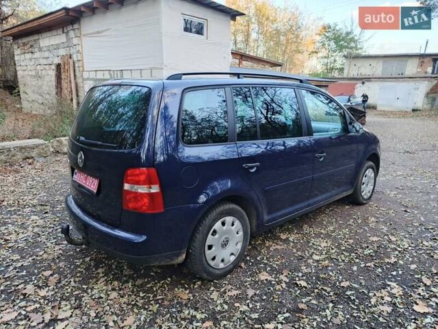 Синий Фольксваген Туран, объемом двигателя 1.6 л и пробегом 223 тыс. км за 6200 $, фото 14 на Automoto.ua