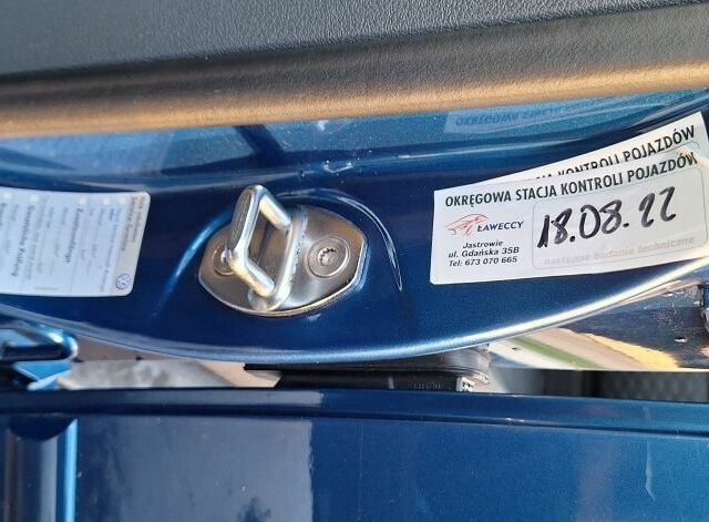 Синий Фольксваген Туран, объемом двигателя 1.9 л и пробегом 250 тыс. км за 7500 $, фото 10 на Automoto.ua