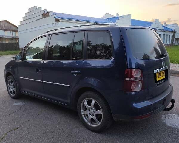 Синий Фольксваген Туран, объемом двигателя 1.98 л и пробегом 250 тыс. км за 7000 $, фото 7 на Automoto.ua