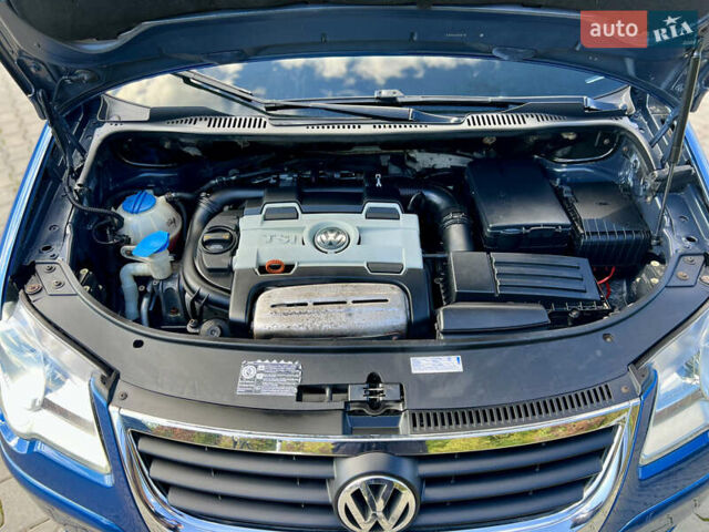 Синий Фольксваген Туран, объемом двигателя 1.4 л и пробегом 260 тыс. км за 6750 $, фото 74 на Automoto.ua