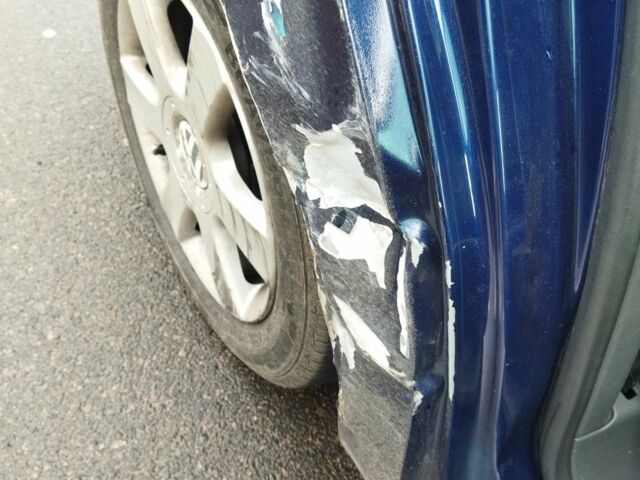 Синий Фольксваген Туран, объемом двигателя 2 л и пробегом 244 тыс. км за 5350 $, фото 3 на Automoto.ua