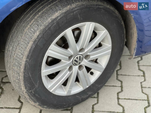 Синий Фольксваген Туран, объемом двигателя 1.6 л и пробегом 268 тыс. км за 6399 $, фото 14 на Automoto.ua