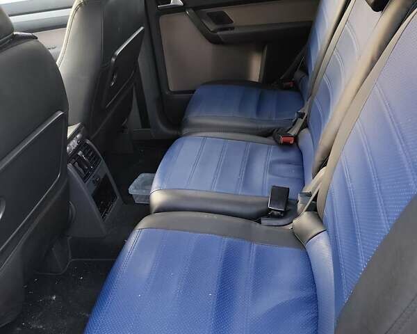 Синий Фольксваген Туран, объемом двигателя 1.98 л и пробегом 250 тыс. км за 7000 $, фото 8 на Automoto.ua