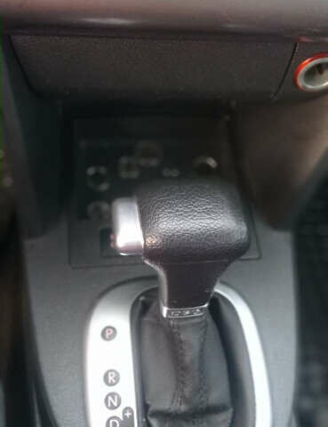 Синий Фольксваген Туран, объемом двигателя 1.4 л и пробегом 237 тыс. км за 6000 $, фото 47 на Automoto.ua