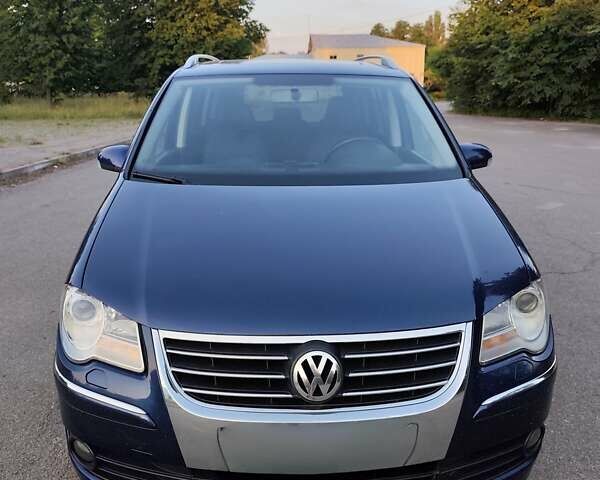 Синий Фольксваген Туран, объемом двигателя 1.98 л и пробегом 250 тыс. км за 7000 $, фото 17 на Automoto.ua