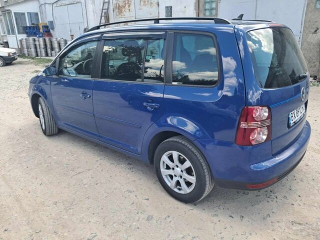 Синий Фольксваген Туран, объемом двигателя 1.6 л и пробегом 219 тыс. км за 6999 $, фото 6 на Automoto.ua