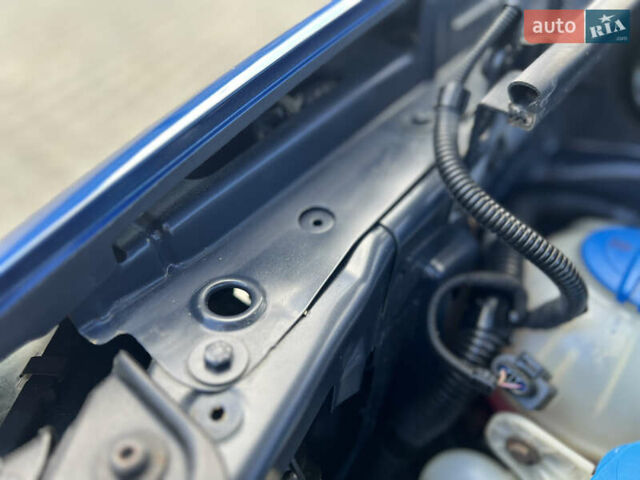 Синий Фольксваген Туран, объемом двигателя 1.4 л и пробегом 260 тыс. км за 6750 $, фото 79 на Automoto.ua