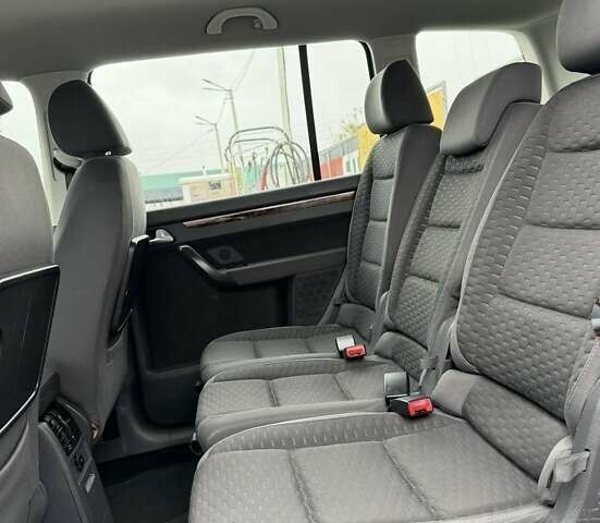 Синий Фольксваген Туран, объемом двигателя 1.4 л и пробегом 203 тыс. км за 6700 $, фото 14 на Automoto.ua