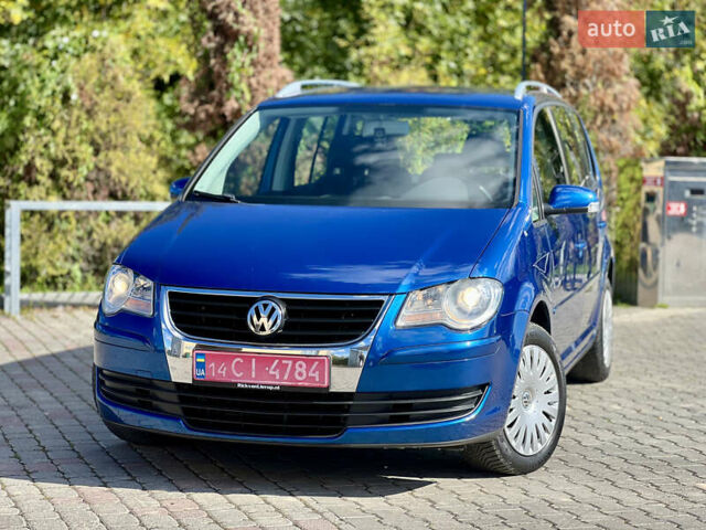 Синий Фольксваген Туран, объемом двигателя 1.4 л и пробегом 260 тыс. км за 6750 $, фото 3 на Automoto.ua