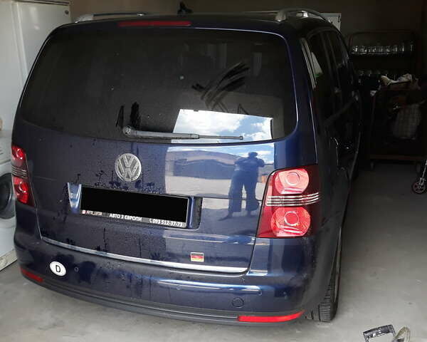 Синій Фольксваген Туран, об'ємом двигуна 1.97 л та пробігом 312 тис. км за 6500 $, фото 2 на Automoto.ua