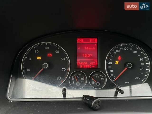 Синий Фольксваген Туран, объемом двигателя 1.97 л и пробегом 283 тыс. км за 7400 $, фото 14 на Automoto.ua