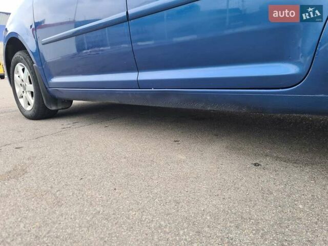 Синий Фольксваген Туран, объемом двигателя 1.6 л и пробегом 270 тыс. км за 6900 $, фото 15 на Automoto.ua