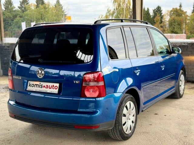 Синий Фольксваген Туран, объемом двигателя 1.4 л и пробегом 241 тыс. км за 6399 $, фото 5 на Automoto.ua