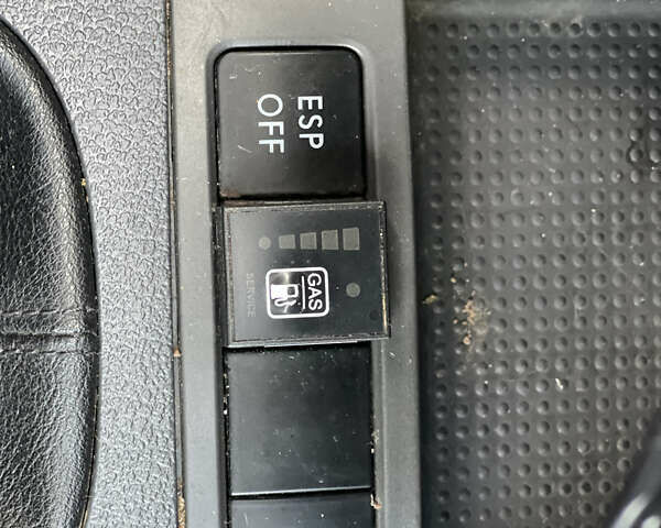 Синий Фольксваген Туран, объемом двигателя 1.6 л и пробегом 268 тыс. км за 6399 $, фото 26 на Automoto.ua