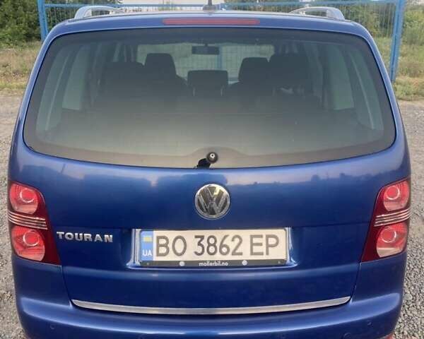 Синий Фольксваген Туран, объемом двигателя 1.9 л и пробегом 292 тыс. км за 8000 $, фото 3 на Automoto.ua