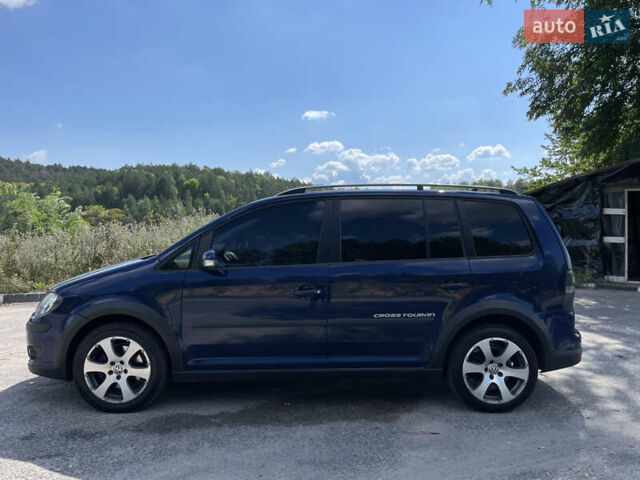 Синий Фольксваген Туран, объемом двигателя 1.97 л и пробегом 320 тыс. км за 8800 $, фото 8 на Automoto.ua