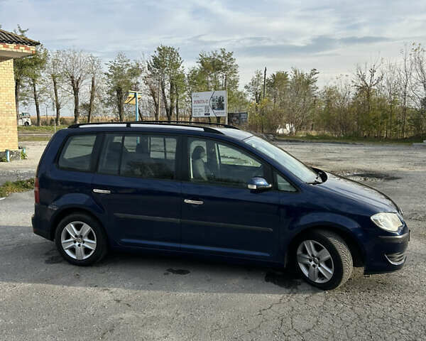 Синий Фольксваген Туран, объемом двигателя 1.4 л и пробегом 237 тыс. км за 6000 $, фото 15 на Automoto.ua