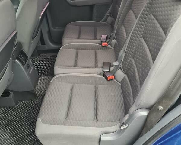 Синий Фольксваген Туран, объемом двигателя 1.6 л и пробегом 270 тыс. км за 6900 $, фото 31 на Automoto.ua