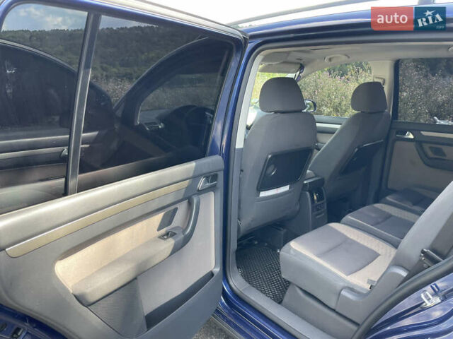 Синий Фольксваген Туран, объемом двигателя 1.97 л и пробегом 320 тыс. км за 8800 $, фото 12 на Automoto.ua