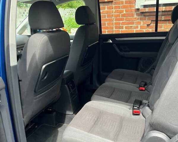 Синий Фольксваген Туран, объемом двигателя 1.4 л и пробегом 192 тыс. км за 6700 $, фото 16 на Automoto.ua