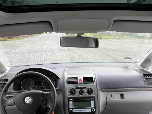 Синій Фольксваген Туран, об'ємом двигуна 1.4 л та пробігом 208 тис. км за 6899 $, фото 6 на Automoto.ua