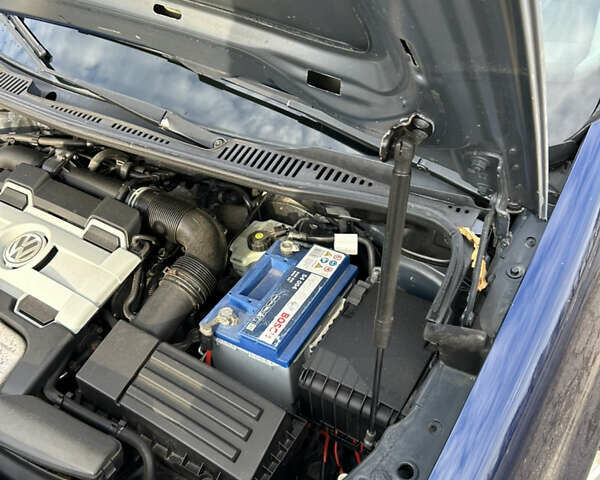 Синий Фольксваген Туран, объемом двигателя 1.4 л и пробегом 237 тыс. км за 6000 $, фото 30 на Automoto.ua