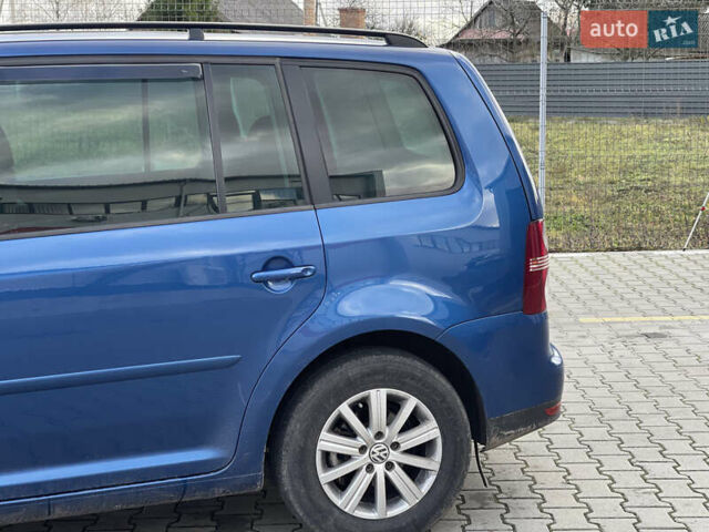 Синий Фольксваген Туран, объемом двигателя 1.6 л и пробегом 268 тыс. км за 6399 $, фото 8 на Automoto.ua