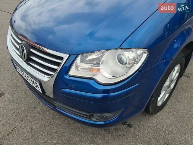 Синий Фольксваген Туран, объемом двигателя 1.6 л и пробегом 270 тыс. км за 6900 $, фото 9 на Automoto.ua