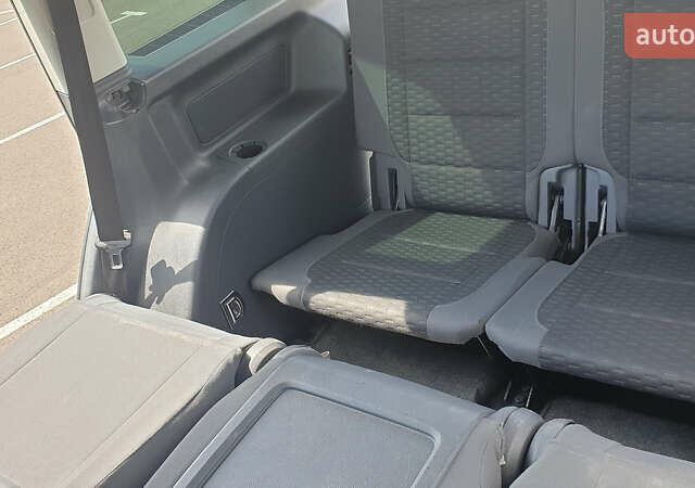 Синій Фольксваген Туран, об'ємом двигуна 1.4 л та пробігом 280 тис. км за 5888 $, фото 6 на Automoto.ua