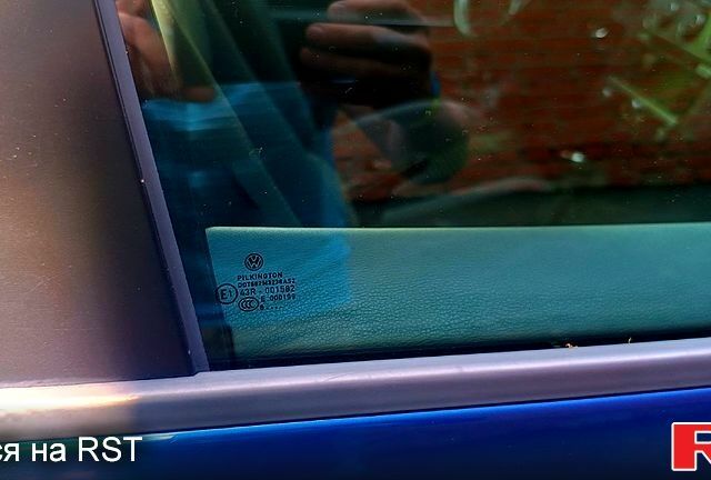 Синій Фольксваген Туран, об'ємом двигуна 1.4 л та пробігом 260 тис. км за 6000 $, фото 2 на Automoto.ua